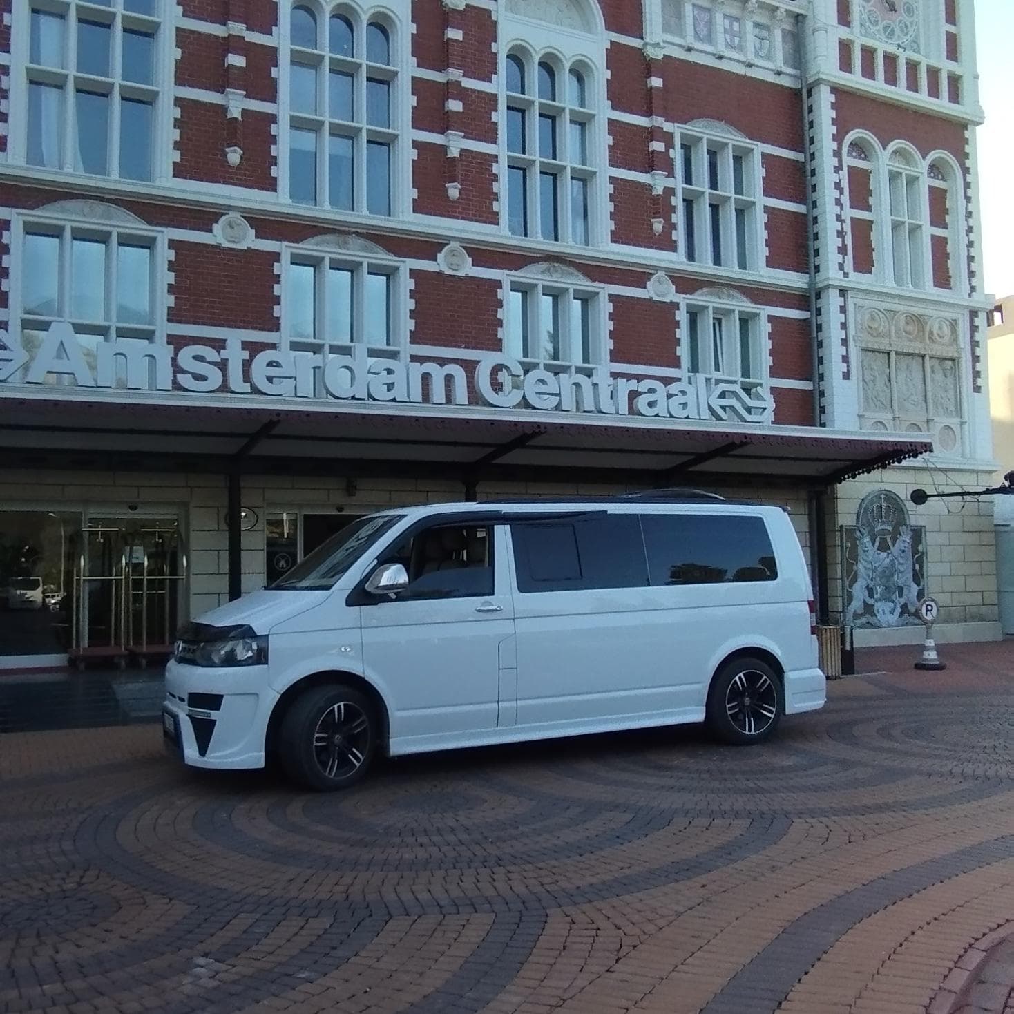 Why Should You Choose PhoenixVipTransfer?